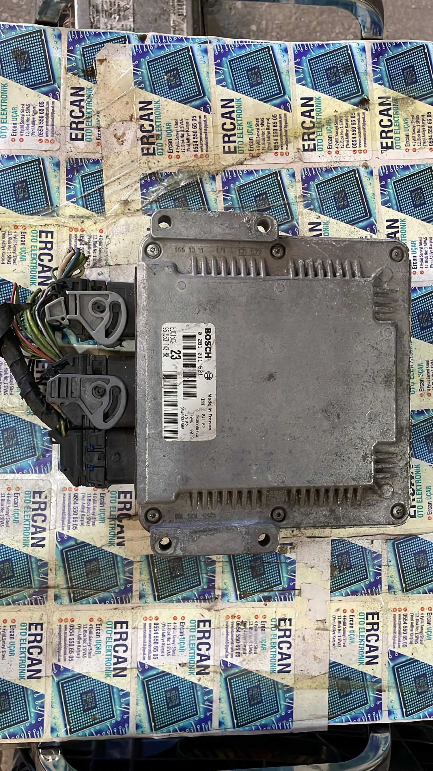 0281011521 Ctroen Xsara Pcasso 2.0HDI Motor Beyni